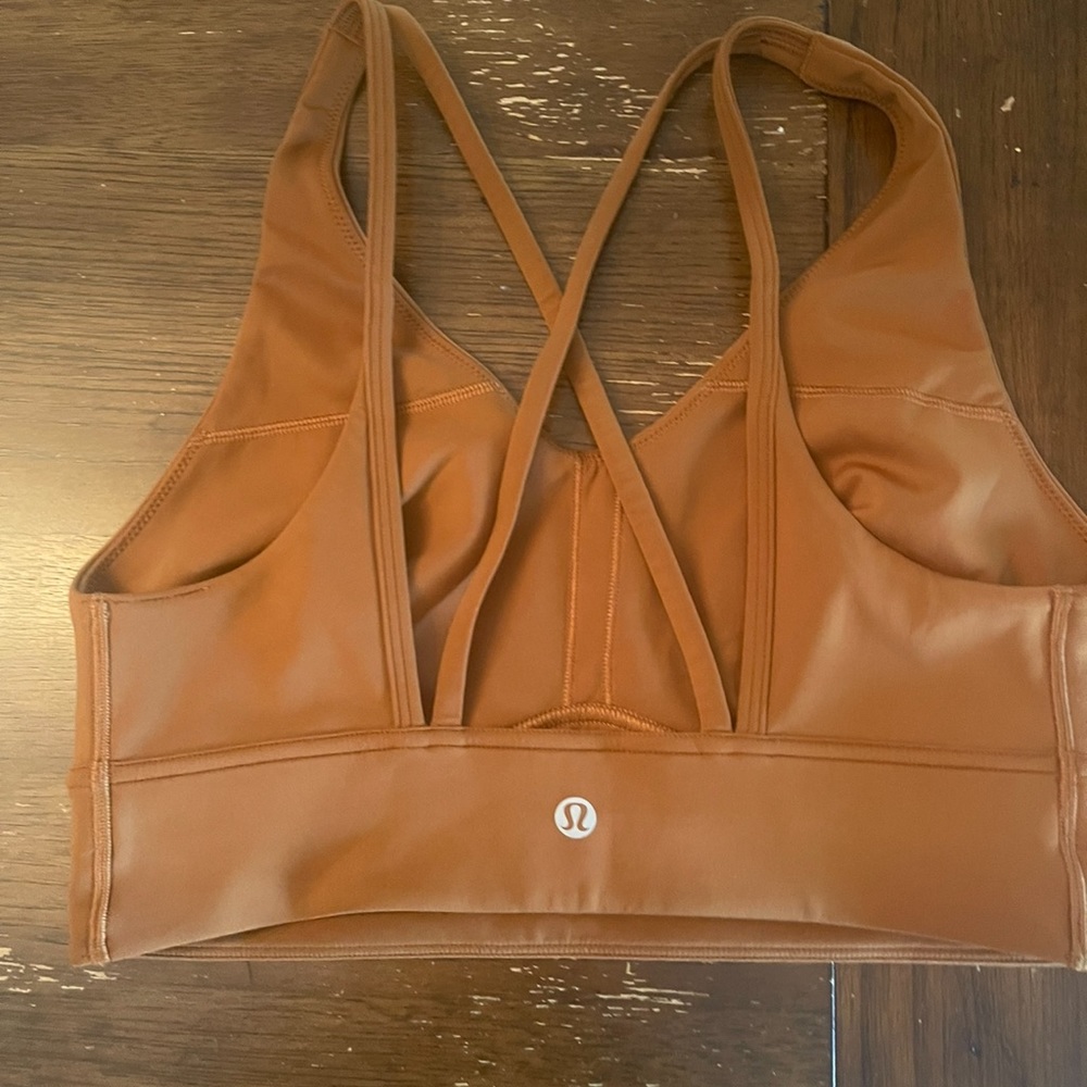 Lululemon sports bra